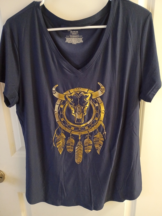 No Boundaries Tops - No Boundaries Navy V-Neck Tee with Metallic Gold Dreamcatcher Bull Skull